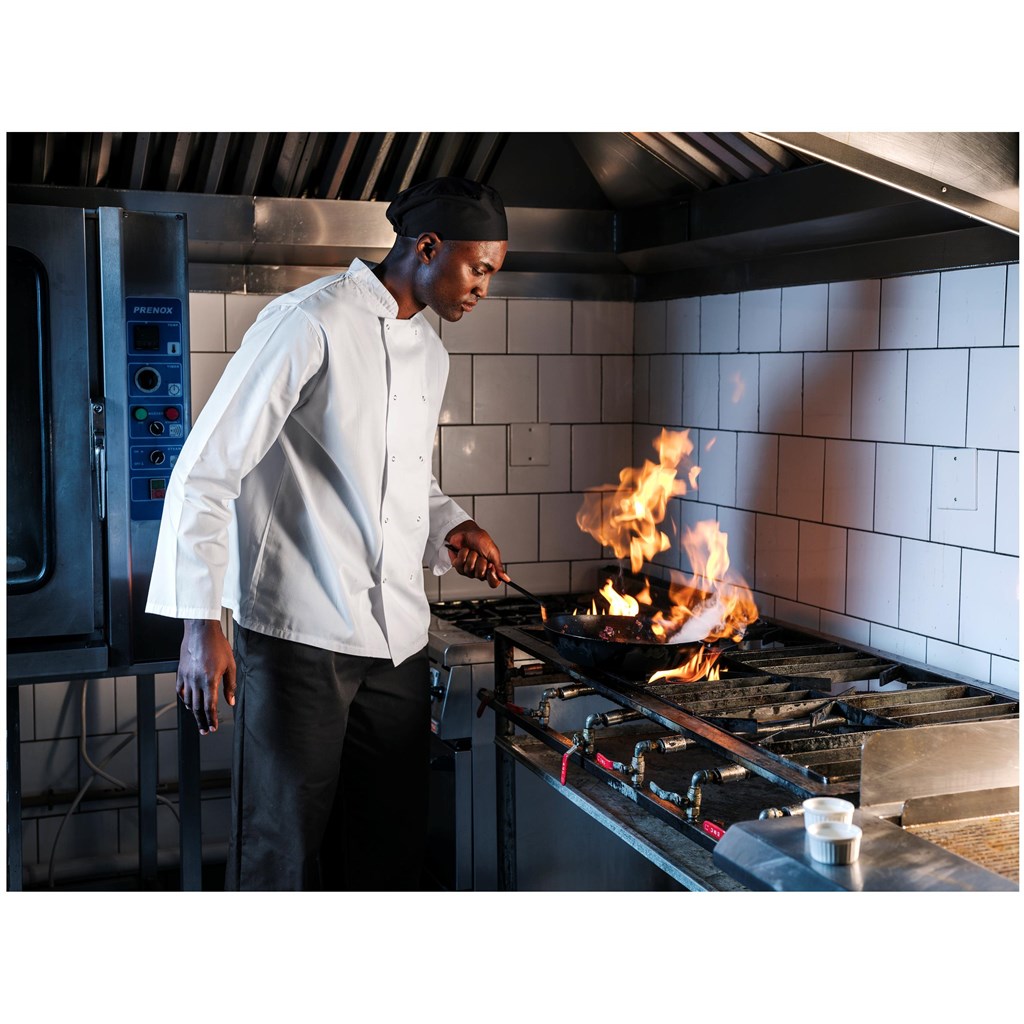 alt avl bl lifestyle01 1024x1024 alt avl bl lifestyle01 1024x1024